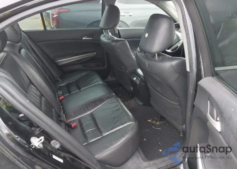 2008 Honda Accord 2.4 Ex-L z USA, uszkodzony, nr VIN JHMCP26868C023003